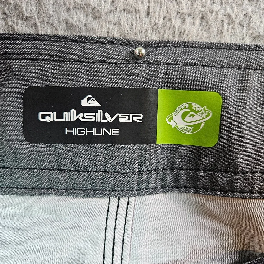 Quiksilver nwt board